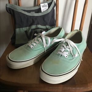 Vans Light Mint Laced Up Women's (9.5) & T-shirt